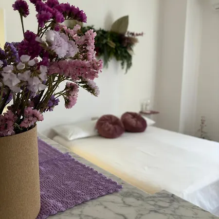 Donna Francesca - Costa Dei Trabocchi トリーノ・ディ・サングロ